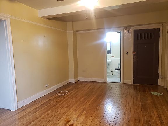 5th image of 5 Tudor City Pl APT B18