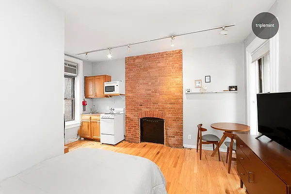 Rented by Triplemint | media 6