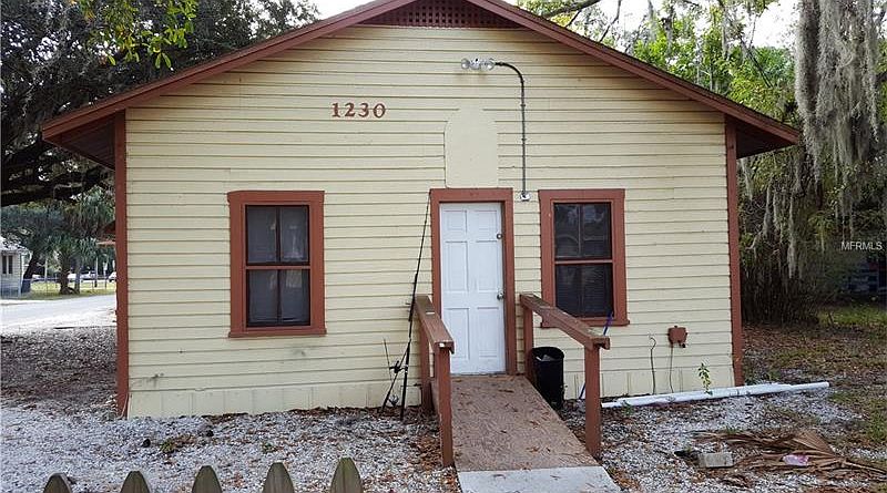1st image of 1230 32nd St