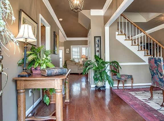 3rd image of 1416 Southampton Ct