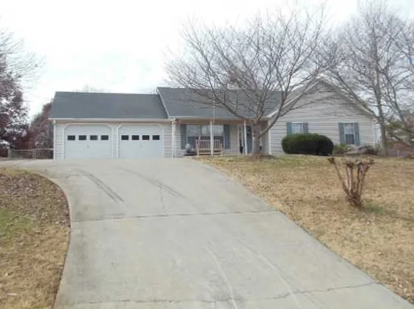 118 Manning Mill Rd, Adairsville, GA 30103