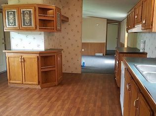 206 Railroad St, Worthville, KY 41098
