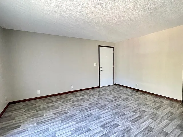 2 bed, 890 sqft, $850 — Photo 4