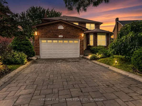 1379 Bramblewood Grn, Oakville, ON L6M 2R6