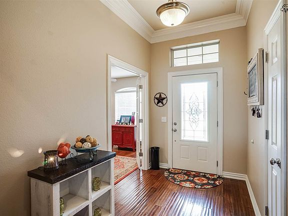3rd image of 1120 Regency Dr