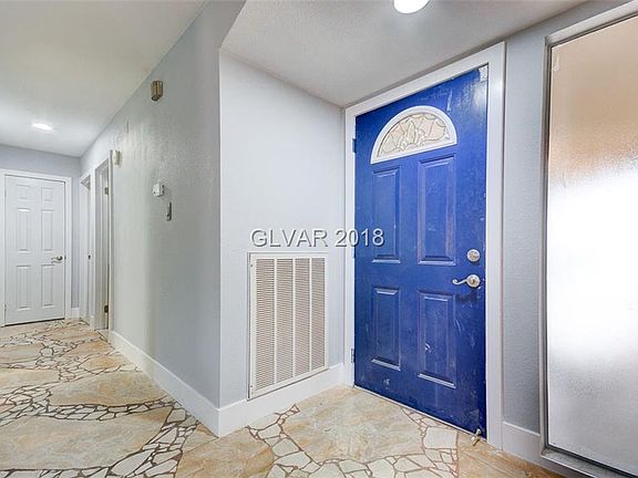 3rd image of 4260 Verona Ave