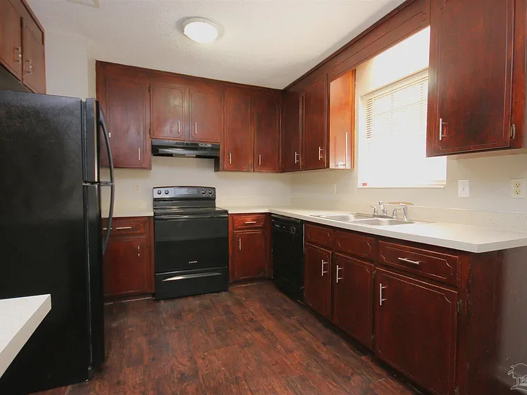 4745 Praline Ln — Photo 7