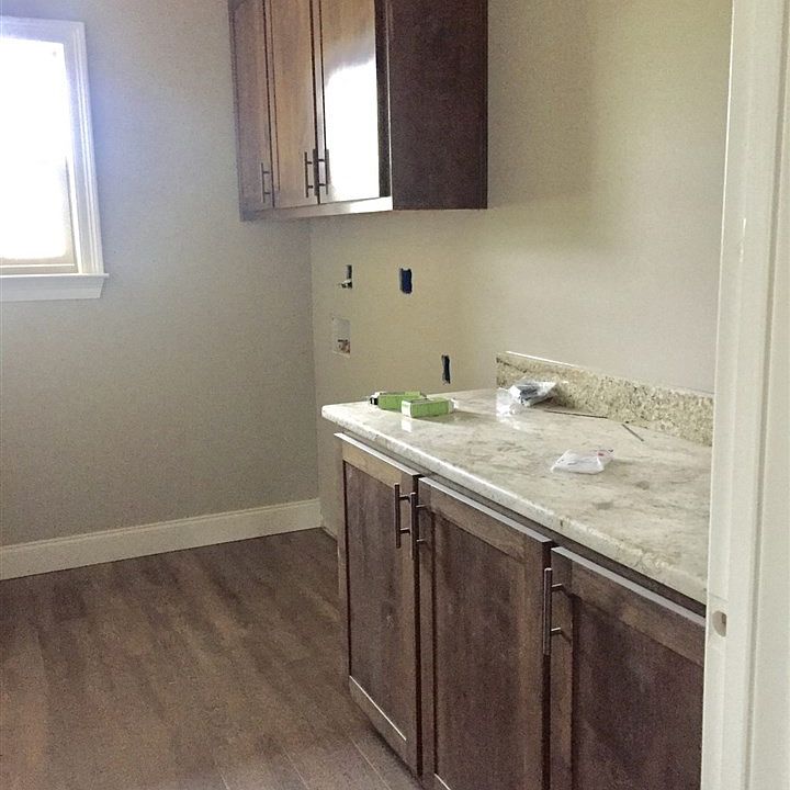 2nd image of 280 Southwind Dr Lot 51