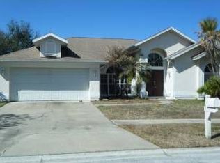 16608 Meadow Gardens St, Tampa, FL 33624