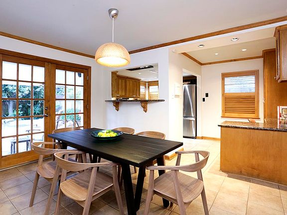4th image of 2115 Nina Lee Ln