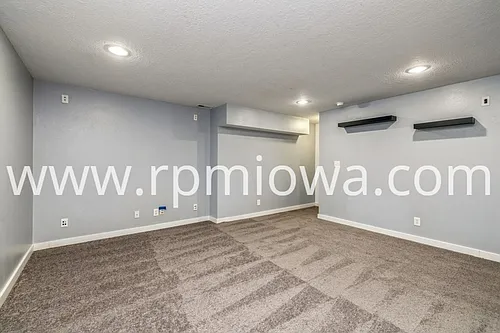 9315 Kingman Dr Photo 1