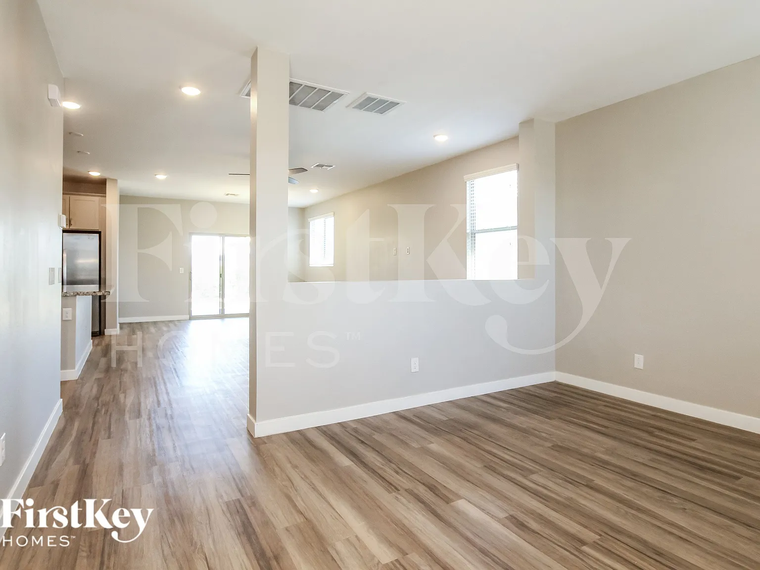 3 bed, 2.0 bath, 1580 sqft, $1,980 — Photo 4