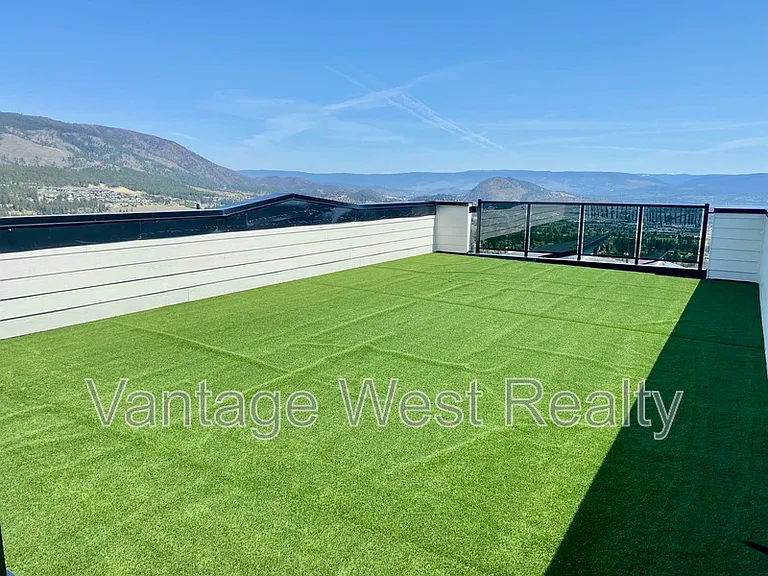 3608 Silver Way — Photo 37