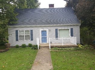 302 W State St, Potomac, IL 61865