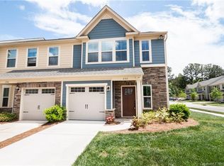 202 Park Meadows Dr, Matthews, NC 28104