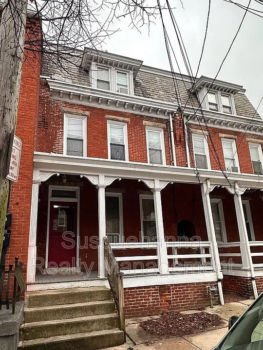 342 N Mulberry St #1