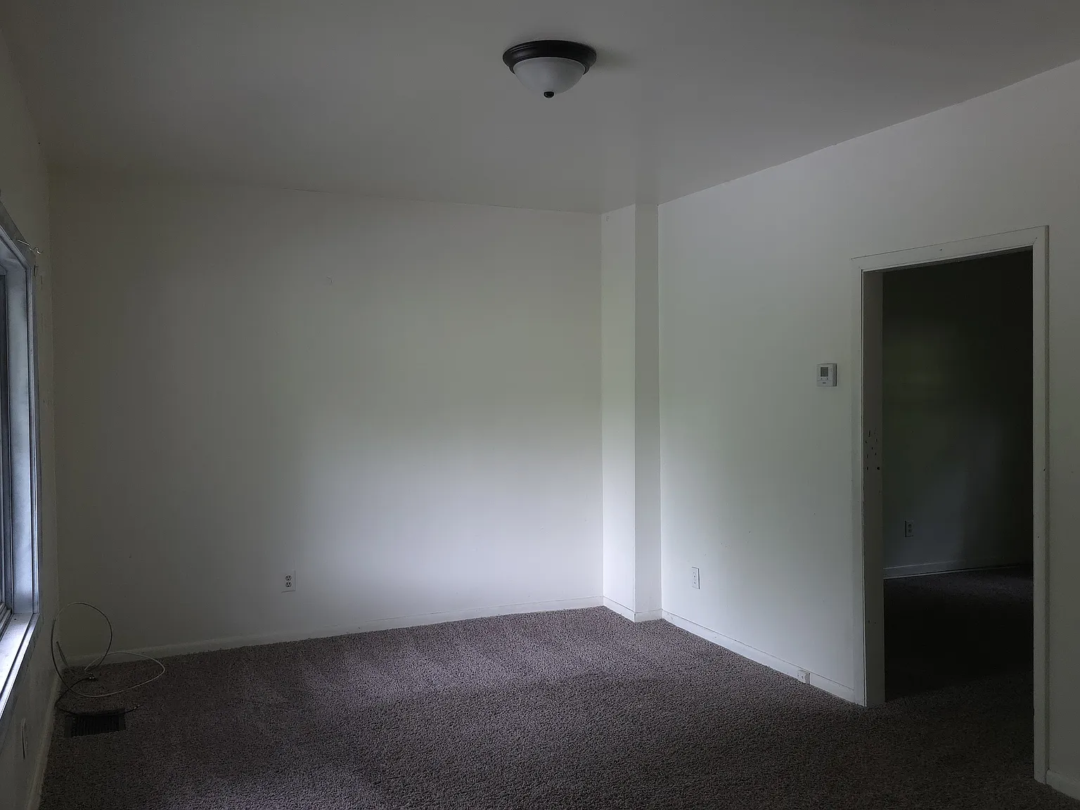 3 bed, $980 — Photo 3