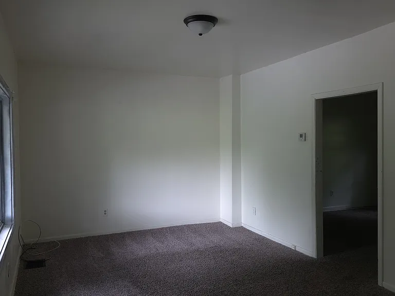 1580 Florencedale Ave — Photo 3