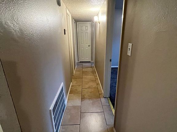 5th image of 1419 Flat Rock Dr