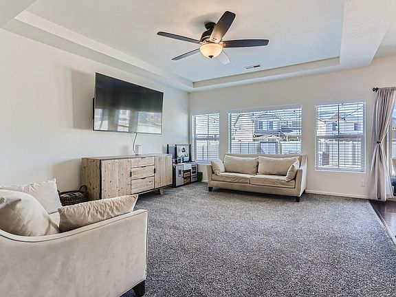 3rd image of 5389 Walden Ct