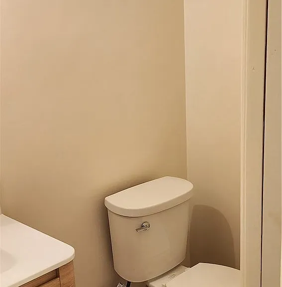 5448 W 57th St — Photo 38