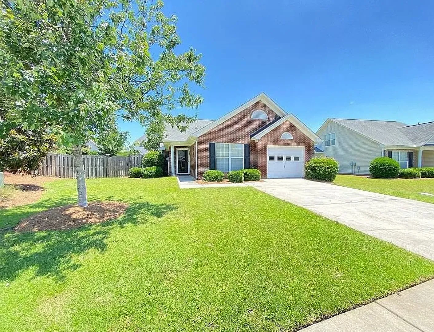 2 bedroom 2 bath ranch home in Saluda River Club — Photo 1
