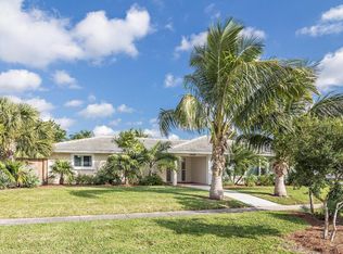 1969 Ascott Rd, North Palm Beach, FL 33408