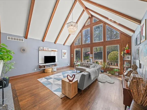 53 Weatherstone Pkwy, Marietta, GA 30068