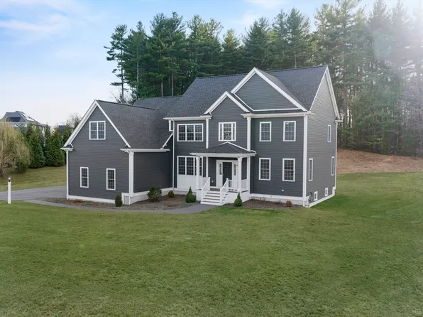 34 Beech St, Millis, MA 02054