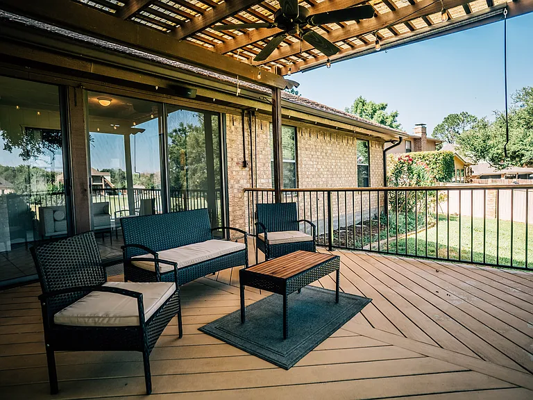 6309 Riviera Dr — Photo 35