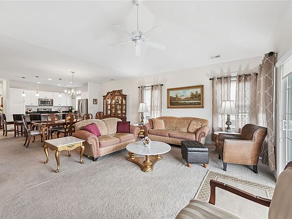 3rd image of 104 Patriot Ln