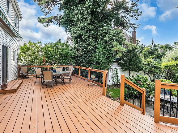 4th image of 2730 Remsen Street