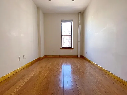 Rented by Union Square Property Management | media 10