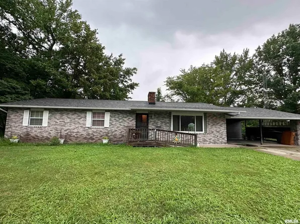 1612 Shomaker Dr, Murphysboro, IL 62966