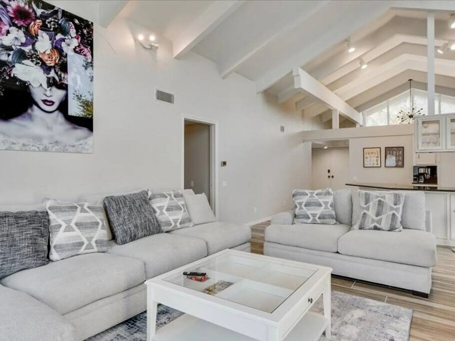 4 bed, 2.0 bath, 2325 sqft, $11,517 — Photo 1