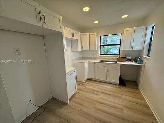 3rd image of 1938 Monks Ct #1938