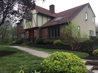 8 Basswood Ave, Dover, NJ