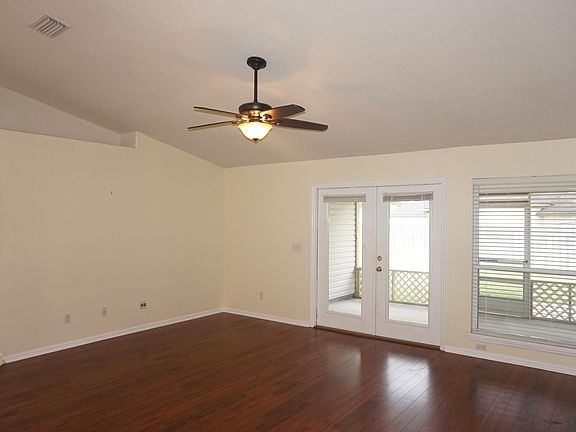 3rd image of 12351 Waterfall Ct