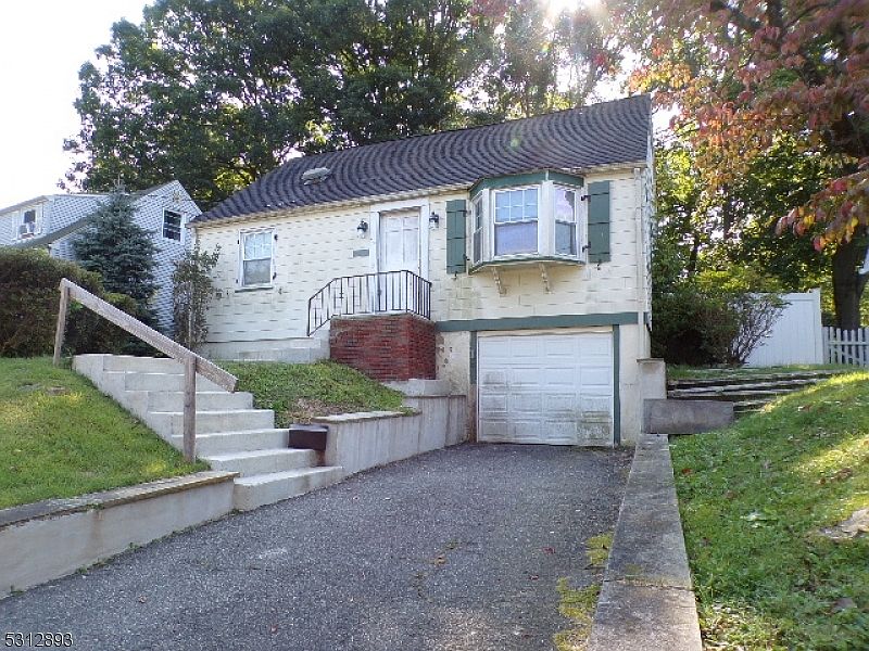 1st image of 274 Saint Cloud Ave