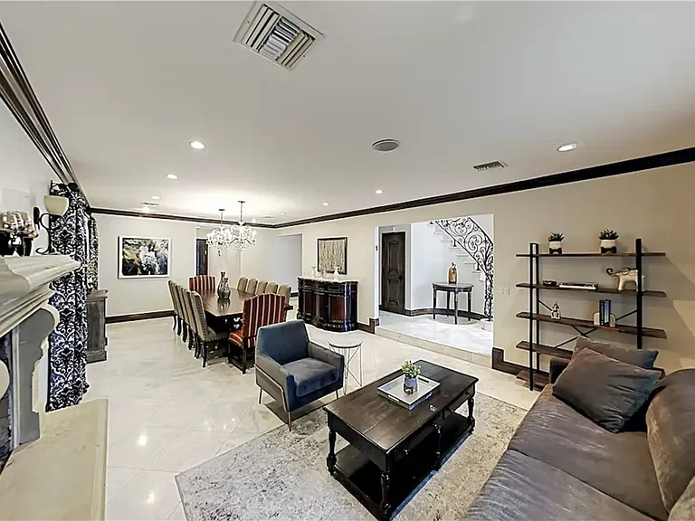 12403 Erwin St — Photo 11