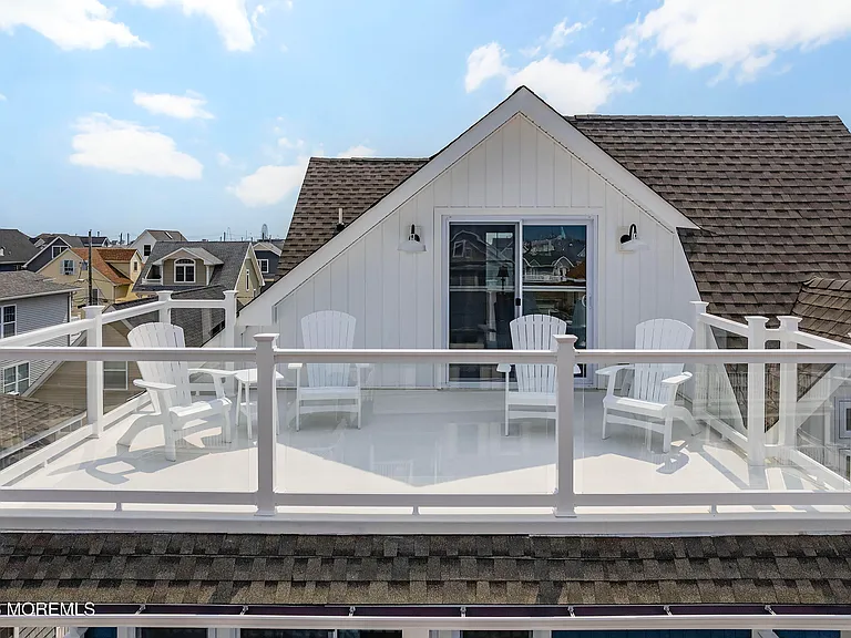 53 Fort Ave — Photo 17