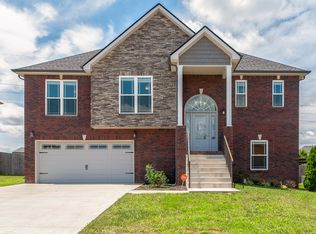 1026 Rushmore Rd, Clarksville, TN 37042