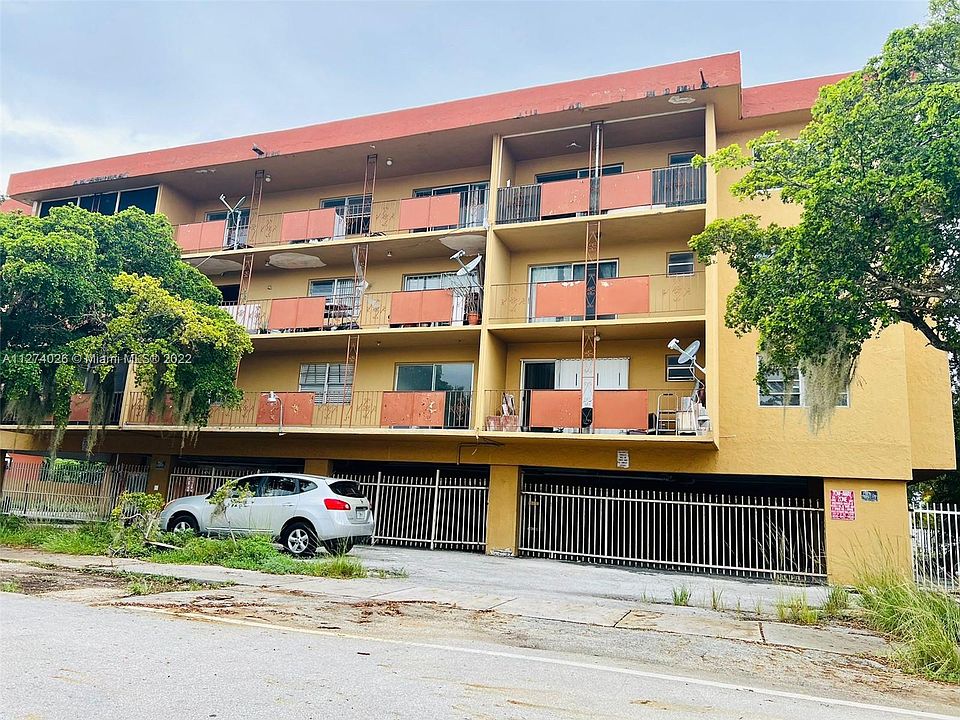 2nd image of 13480 NE 6th Ave APT 214