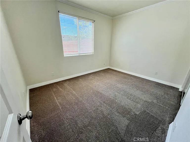 4564 Jewel Dr — Photo 11