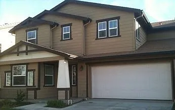 2335 N Fallbrook Dr photo 1
