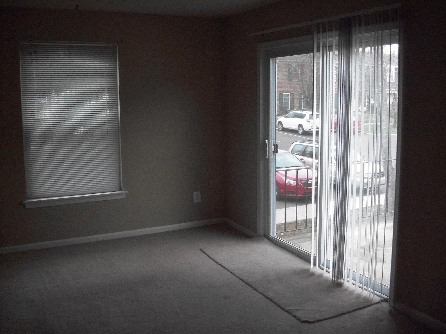 2 bed, 1.5 bath, 1060 sqft, $1,725 — Photo 4