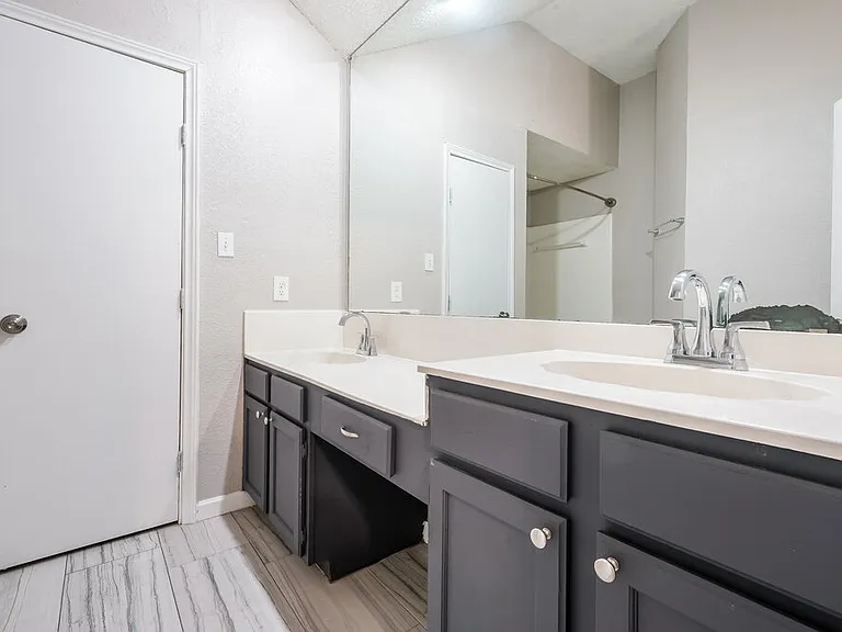 1307 Jasmine Dr — Photo 10