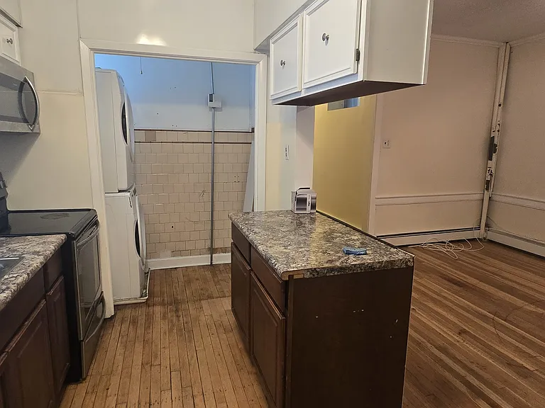 5461 S Drexel Ave #2 — Photo 4