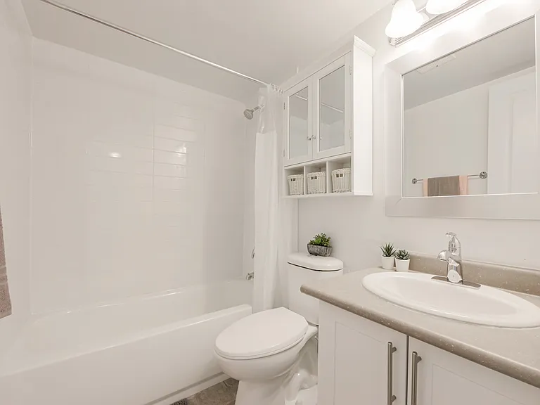5 Tangreen Ct — Photo 8