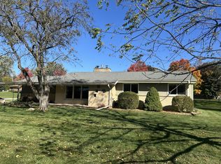 3500 Westwood Dr, Brookfield, WI 53005